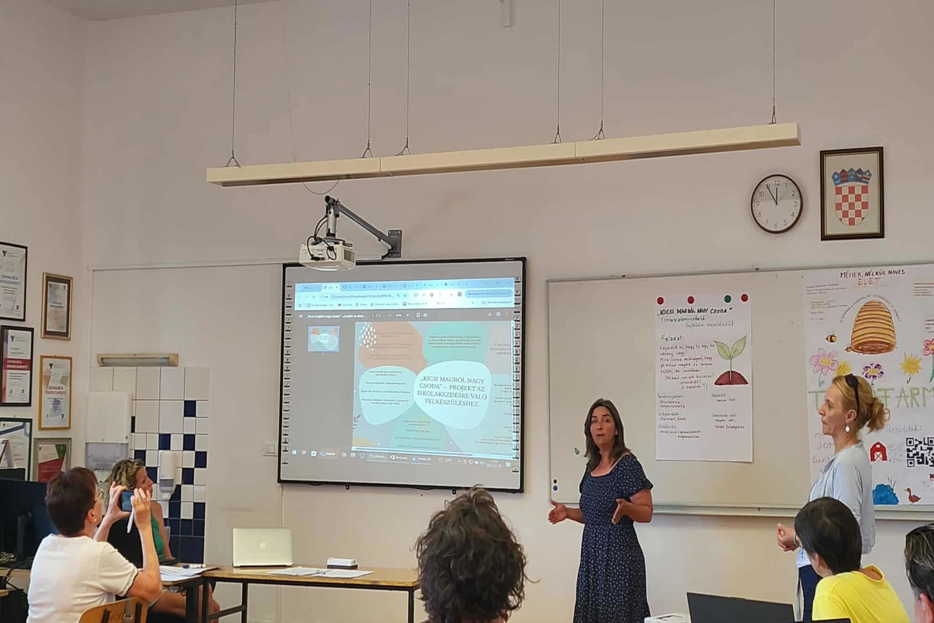 Developing 21st Century Skills Using PBL, AI, and Apps